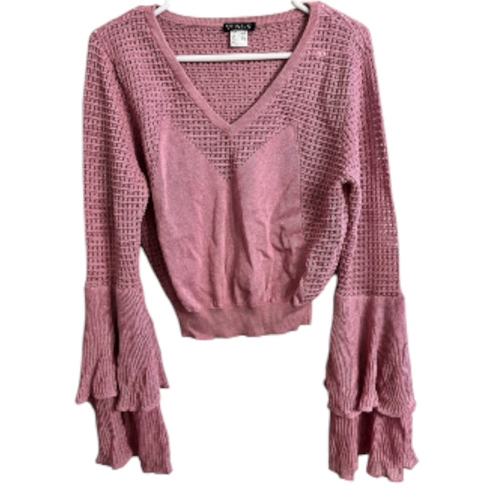 VENUS Bell sleeve top